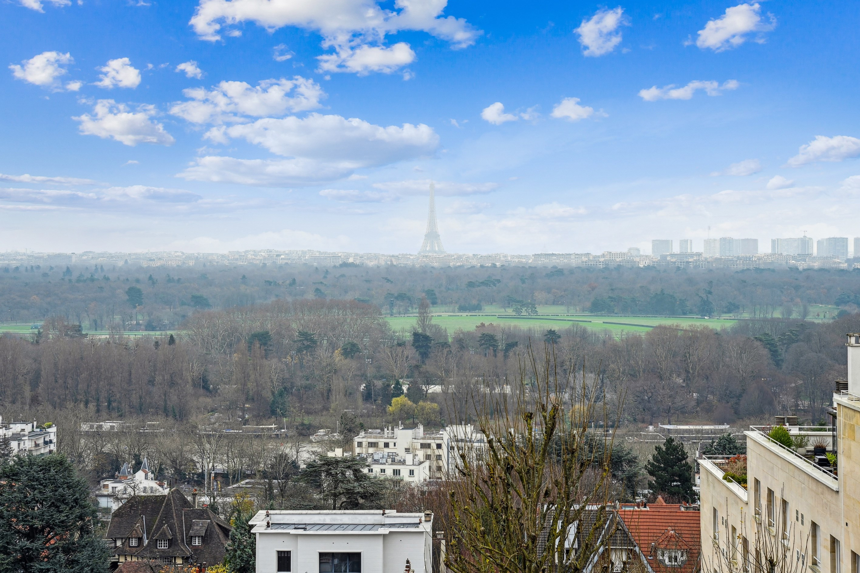 Photos n°1 : Appartement 3 chambres ST CLOUD 