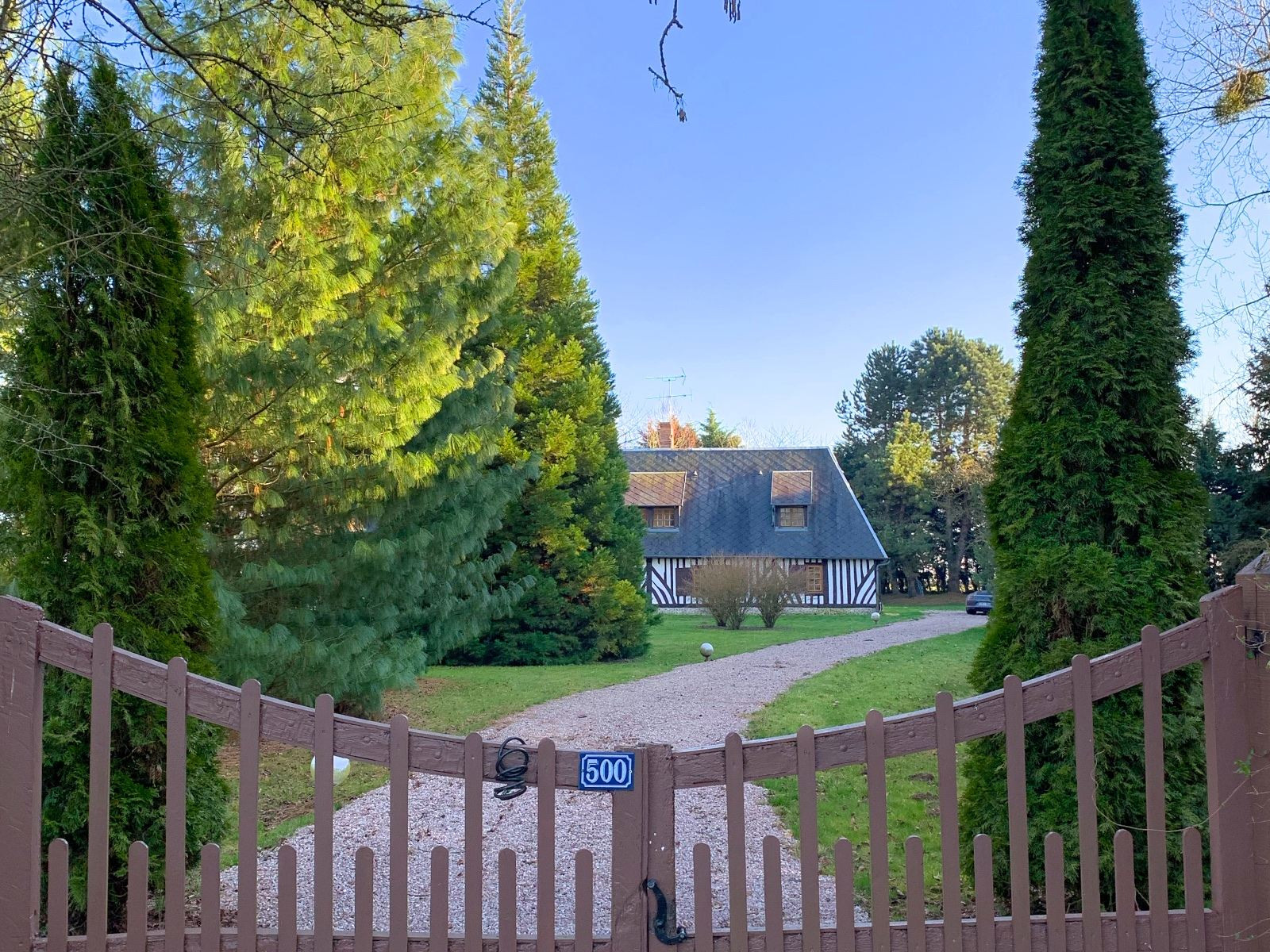 Photos n°1 : Maison 5 chambres THIBERVILLE 