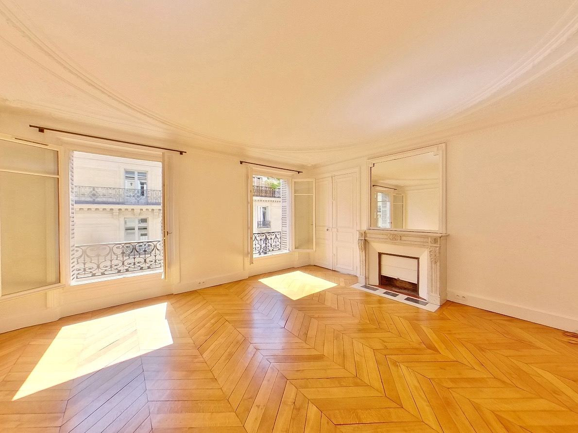 Photos n°1 : Appartement 3 chambres PARIS 17