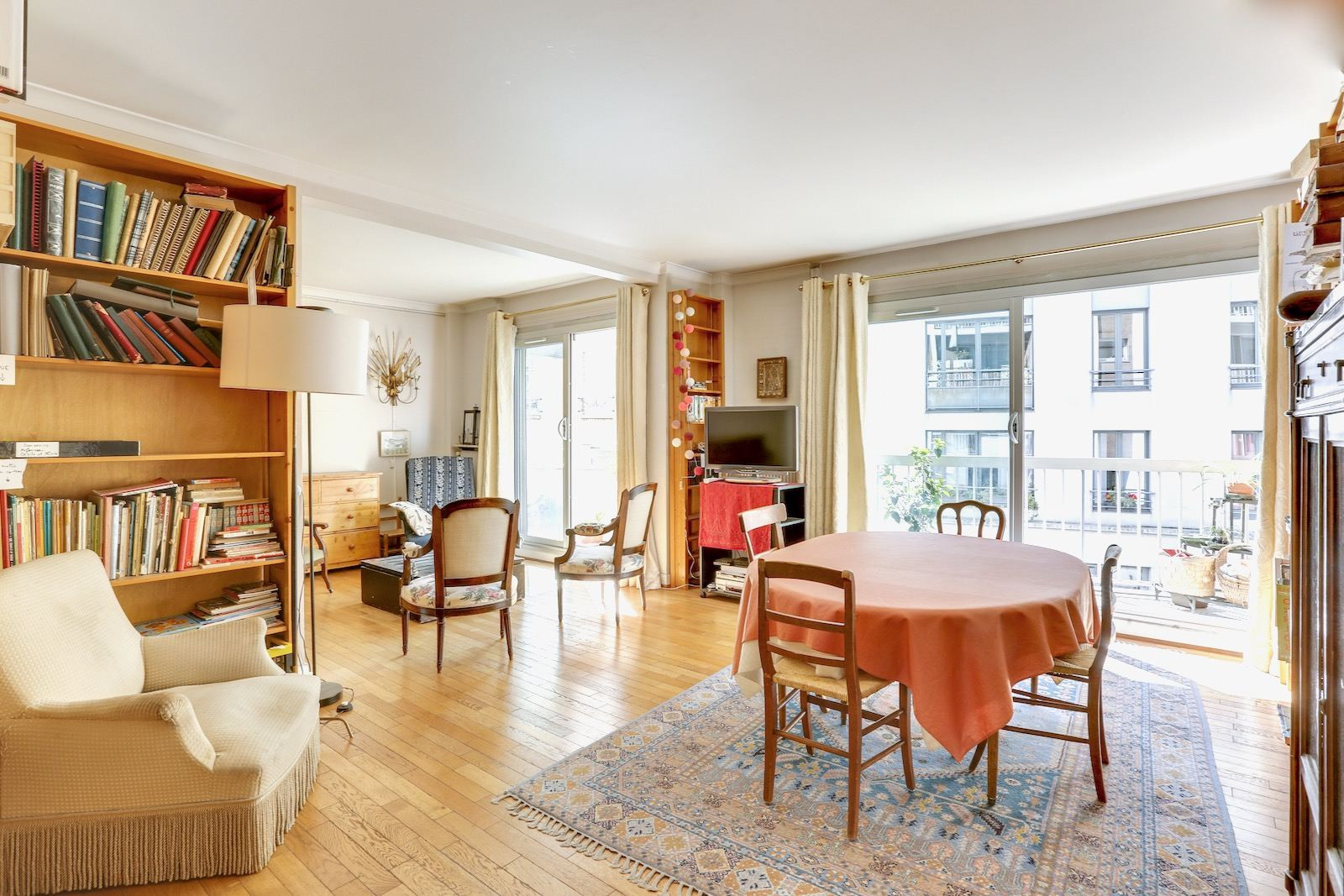 Photos n°1 : Appartement 3 chambres PARIS 20