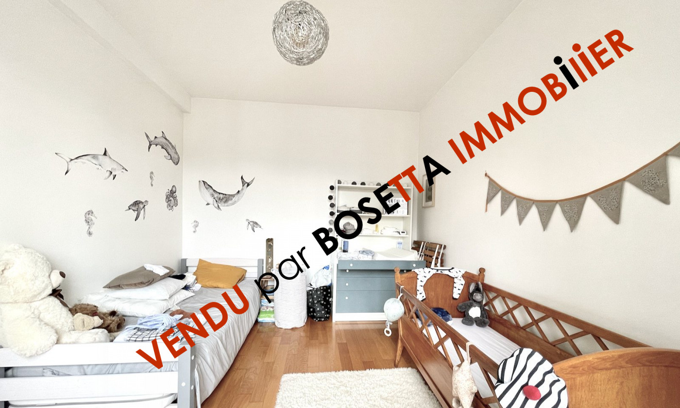 Photos n°9 : Appartement 2 chambres LEVALLOIS PERRET 