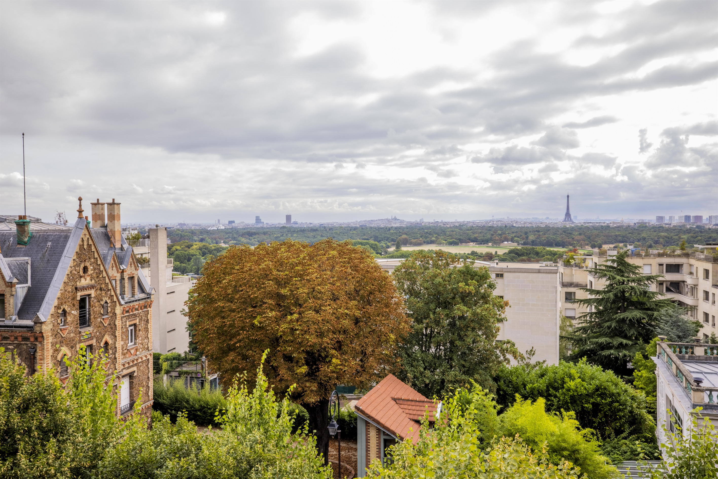 Photos n°1 : Appartement 3 chambres ST CLOUD 
