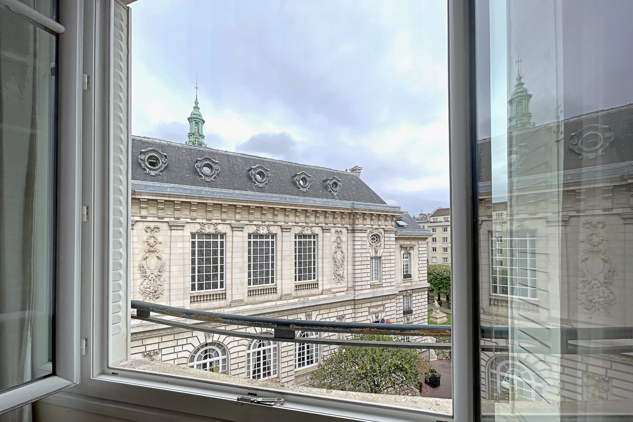 Photos n°1 : Appartement 1 chambre LEVALLOIS PERRET 